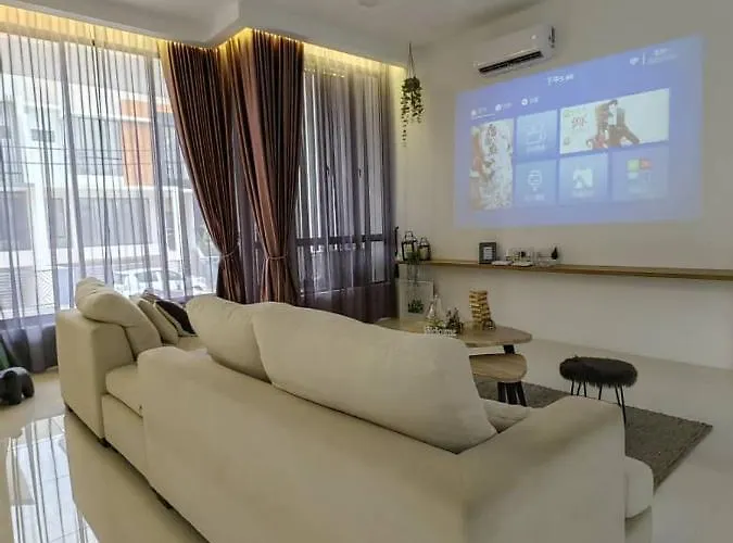 My Sweet Home Luxury 3 Story Semi D Homestay